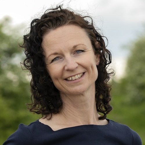 CARLA PIGMANS<br>BEZIELSTER VAN CARLA MOVEMENT